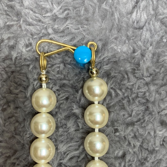 Vintage Statement Necklace Faux Pearl Beaded Gold Tone Black Iridescent Shell Pe - Picture 5 of 5